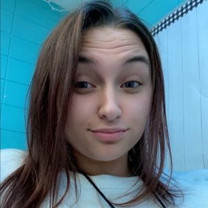 Meet your Posher, Bethashleigh